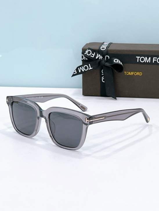 Picture of Tom Ford Sunglasses _SKUfw79566639fw